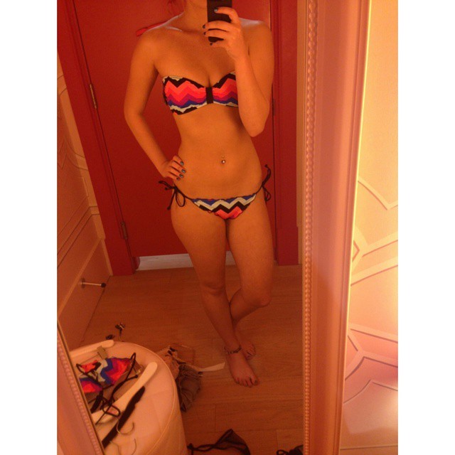 Swimsuit fitting room