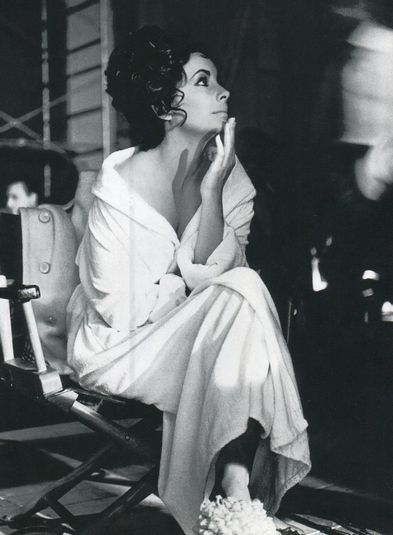 Lady Be Good: Elizabeth Taylor on the set of Cleopatra (1963)