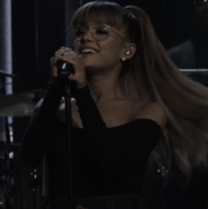Featured image of post Black Aesthetic Tumblr Ariana Grande / This is a place for all fans of ariana grande who would like to discuss nsfw topics;