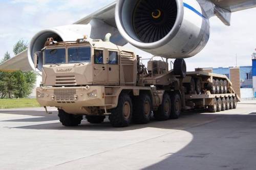 bmashine:Giant road train-Tankovo from Minsk MZKT-741351