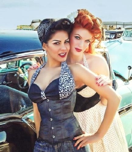 Alternative Pinups