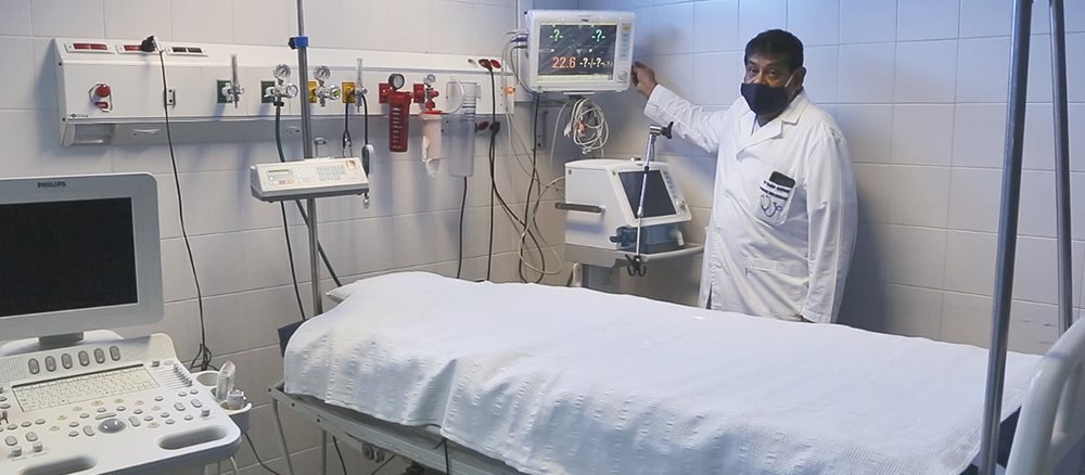 Fortalecen el equipamiento del hospital Papa Francisco
