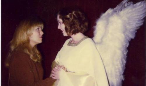 laurapalmerwalkswithme:Sheryl Lee and Lorna MacMillan, Twin...