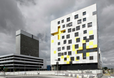 Nanterre Apartment Block / X Tu Architects