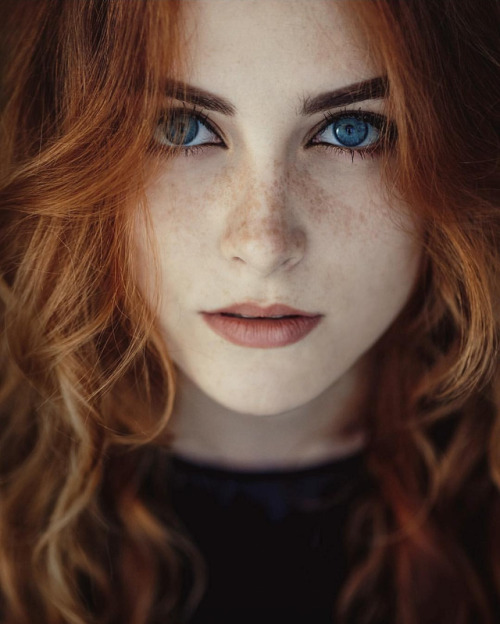 bonjour-la-rousse:♥ Gorgeous RedHeads ♥