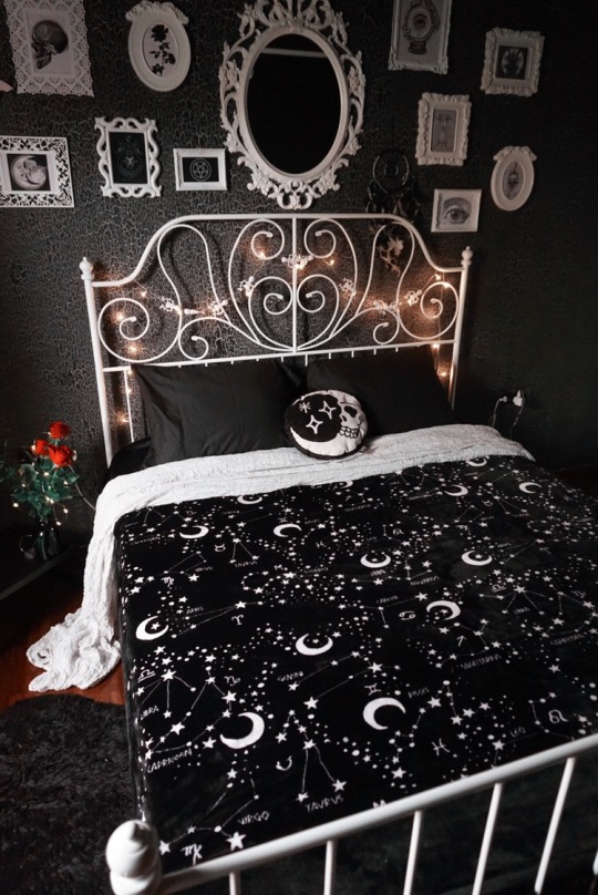 Pastel Goth Bedroom Tumblr