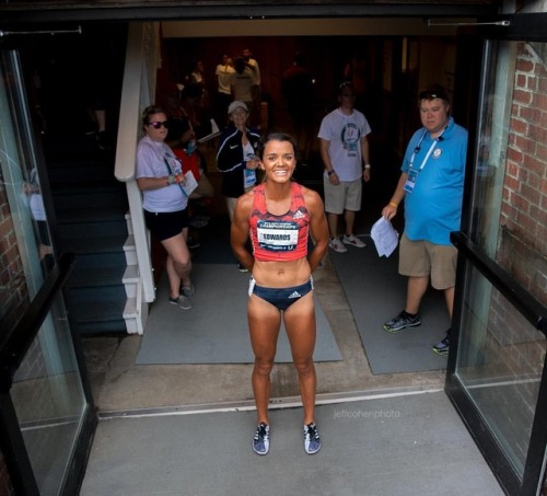 trackandfieldimage:Kaela Edwards, you just broke 2 mins for...