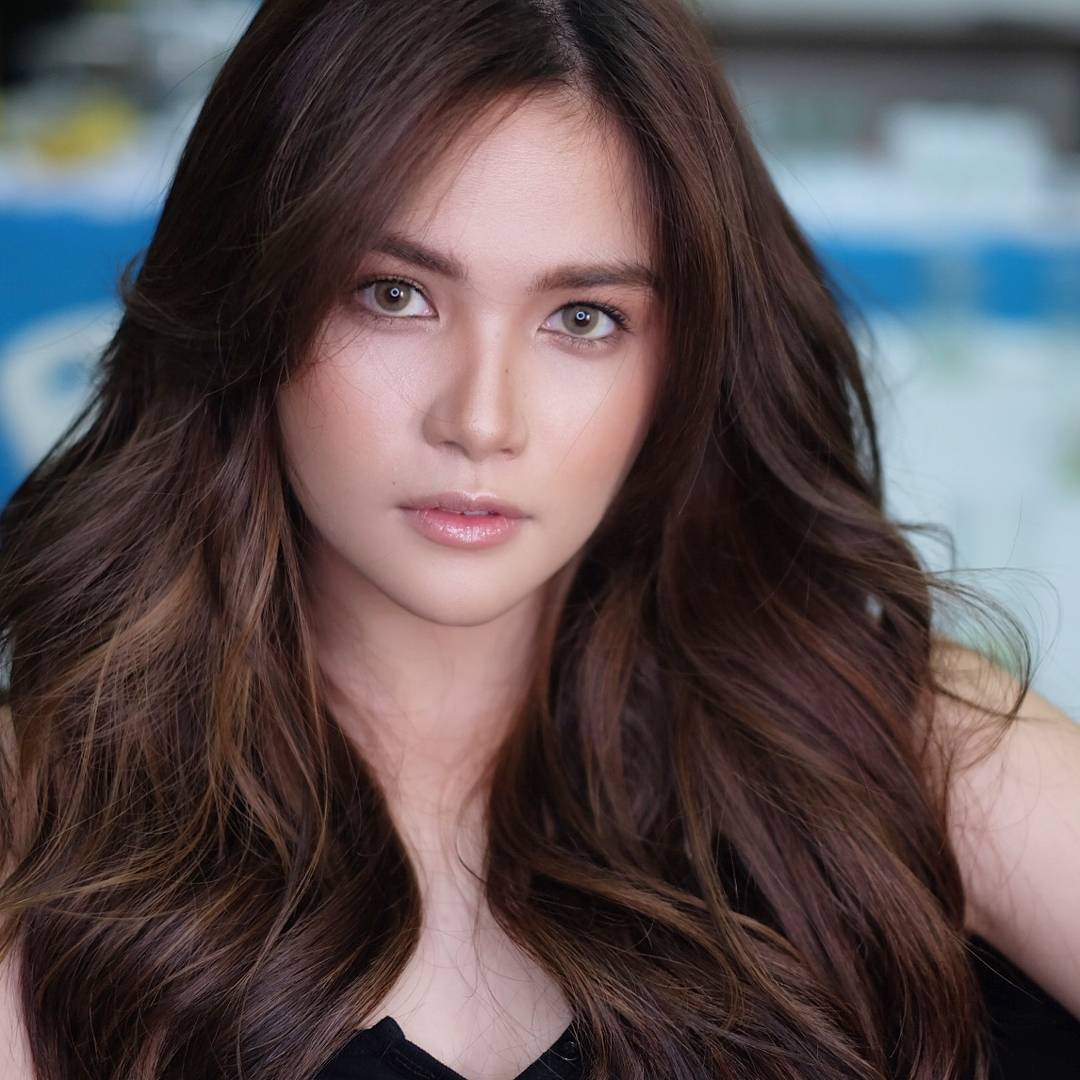 The Faces — Elisse Joson