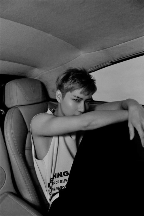 taemin tae taem lee taemin lee shinee solo album move kpop edit kpop edit kpop bw black and white taemin edit shinee edit korean asian man men car