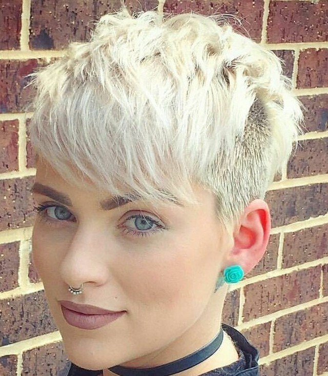 Cool Short hair styles: Photo