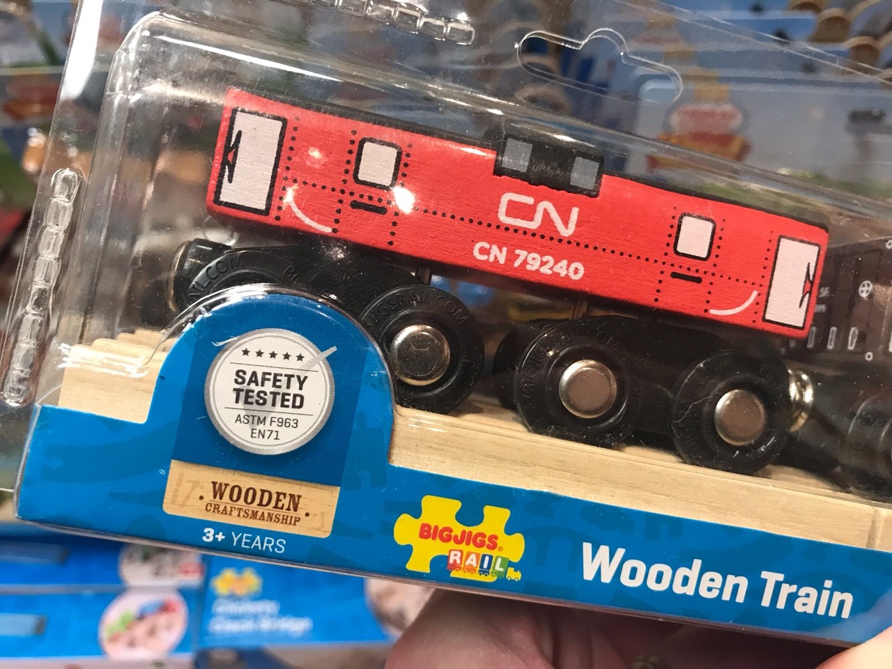 bigjigs thomas the tank engine