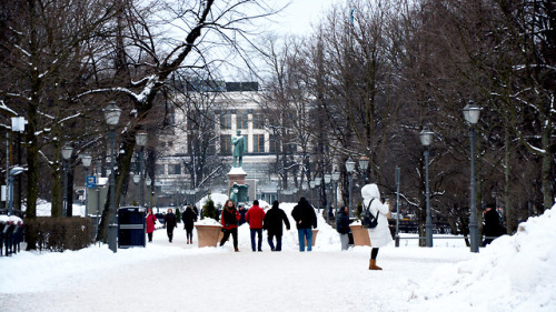 theworldthroughmycamerassc:Esplanadi - Helsinki, Finland