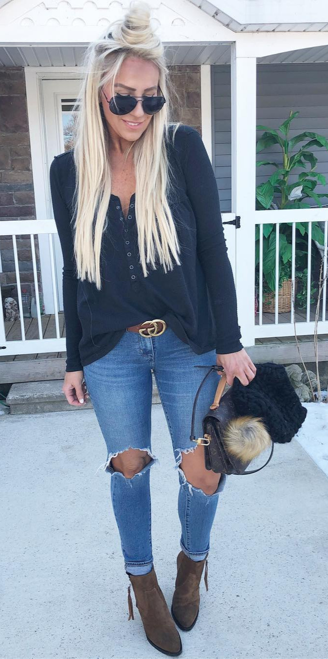 50+ Cozy Outfit Ideas You Need - #Beauty, #Dress, #Shopping, #Best, #Street My favorite new thermal EVER Comes in a ton of other colors options and is long enough in the back to also wear with leggings Shop my look here  