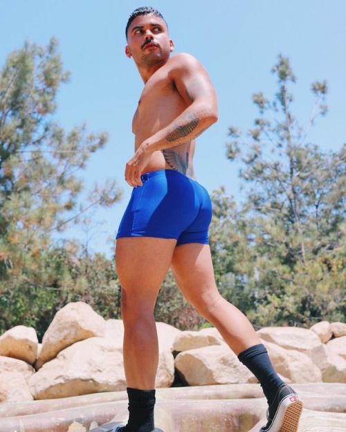 reyy305:Short X @jjmalibu (at Los Angeles,...