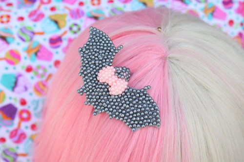 hair clips bat creepy cute fairy kei pastel goth