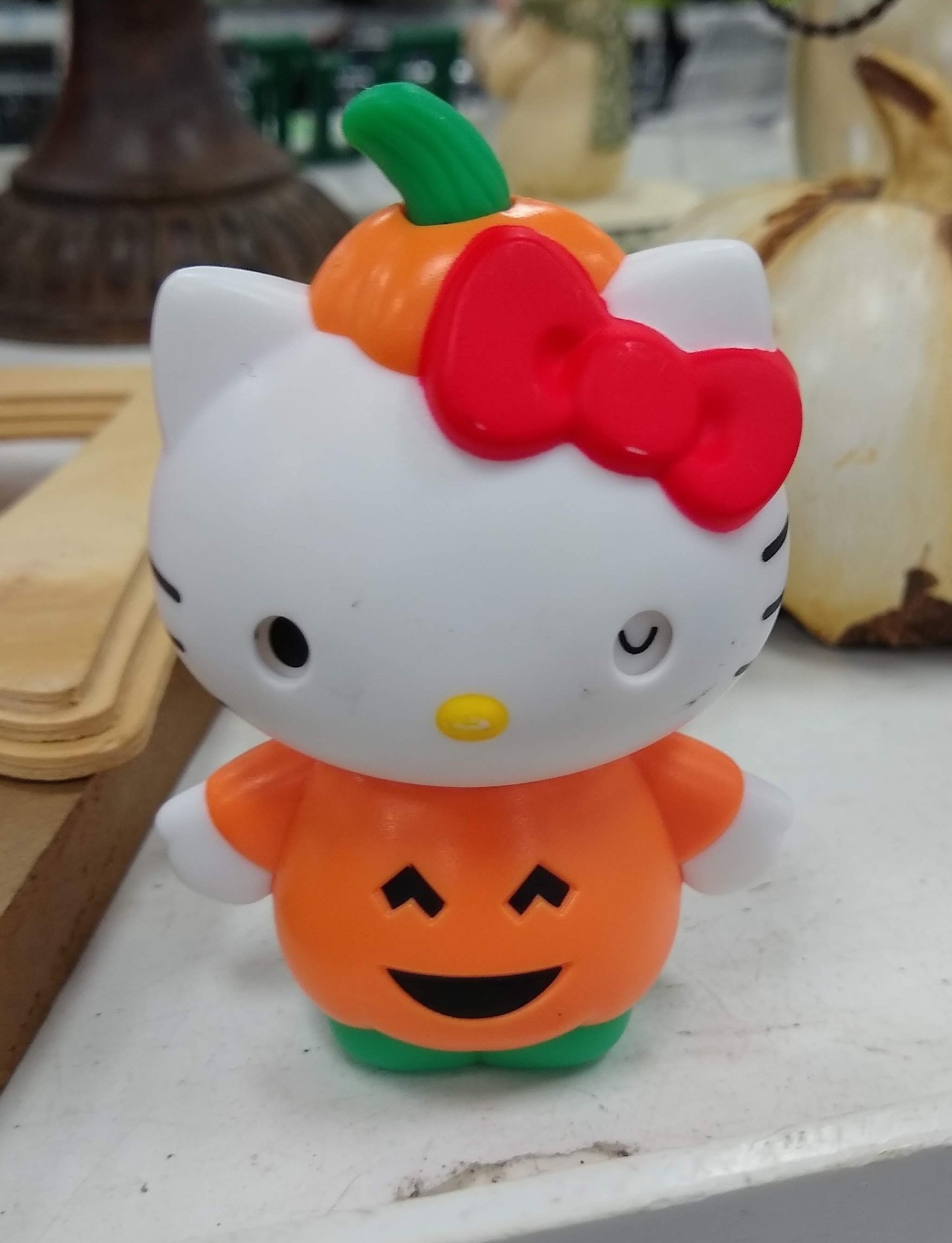 ShiftyThrifting — A cute winking Hello Kitty. The three sets of eyes...