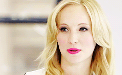 Voir un profil - Beth M. Windsor Tumblr_mmpgx7v7Nv1qegk4go1_250