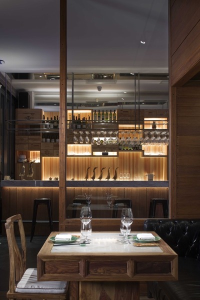 Sheng Yong Xing Roast Duck Restaurant / Tanzo Space Design