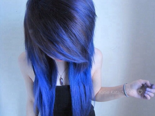 Blue Hair Selfies on Tumblr - wide 2