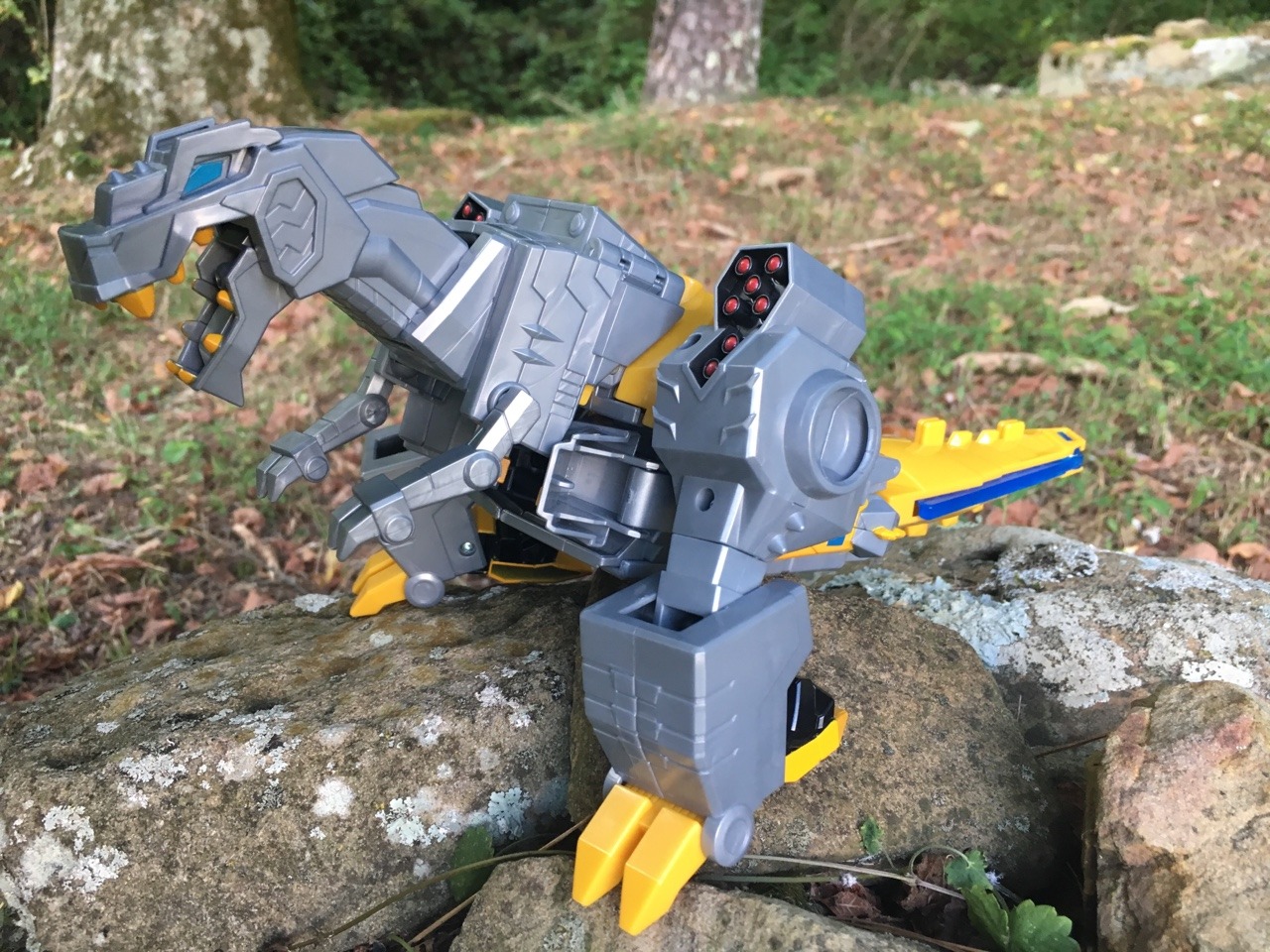 ultimate class grimlock