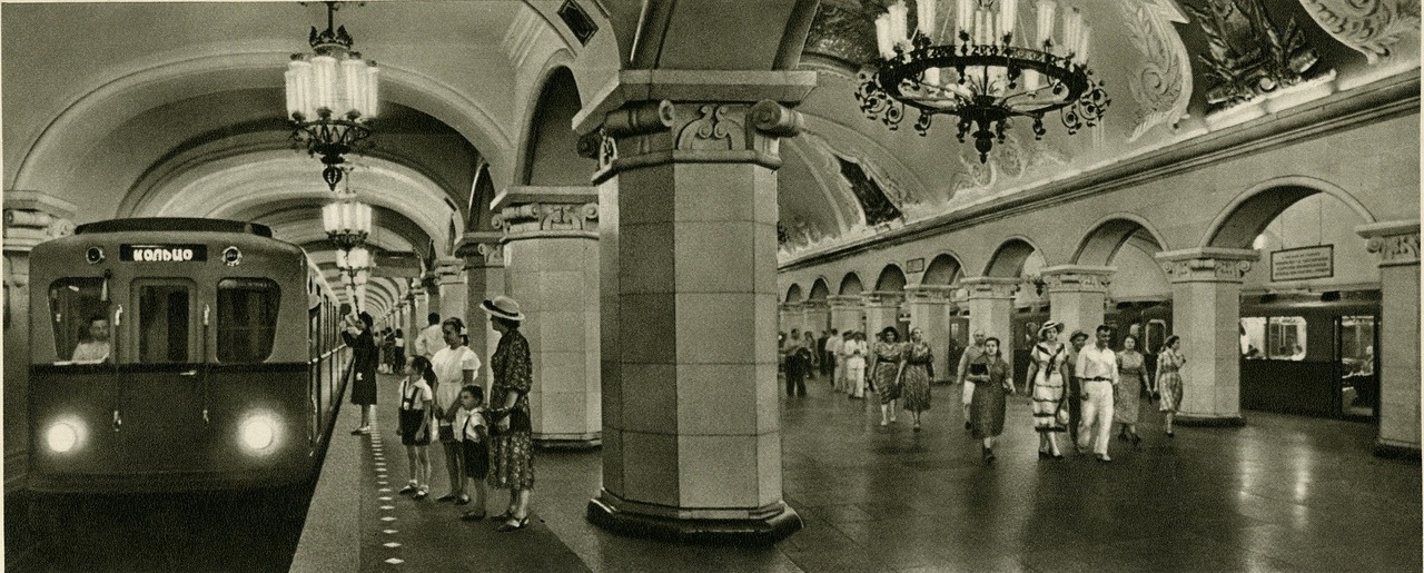 Komsomolskaya metro station in Moscow (1955)