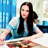 balfecaitriona:Katie McGrath ABC:↳ Comic Con.