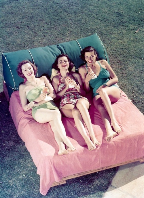 magicofoldies:Jane Greer, Faith Domergue & Jane Russell -...