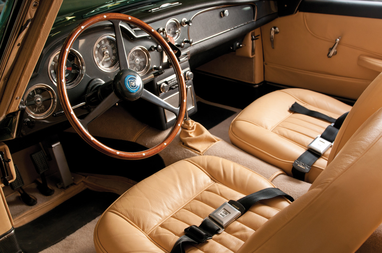 Car Interiors 1961 Aston Martin Db4