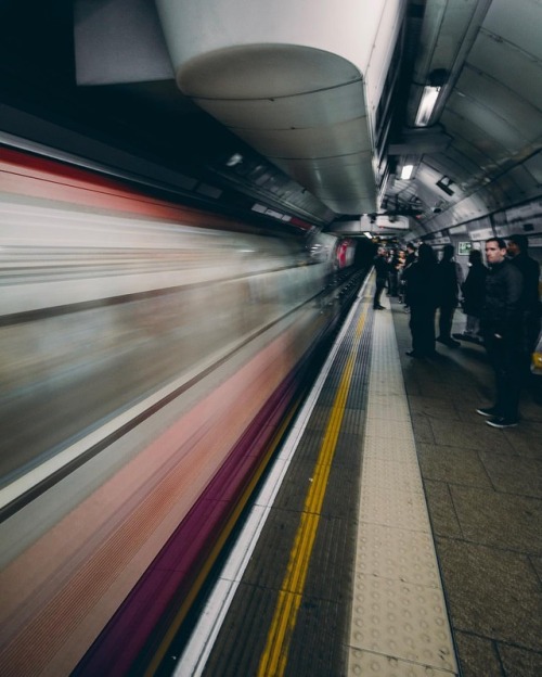 Stand behind the line (at London Underground Tube)