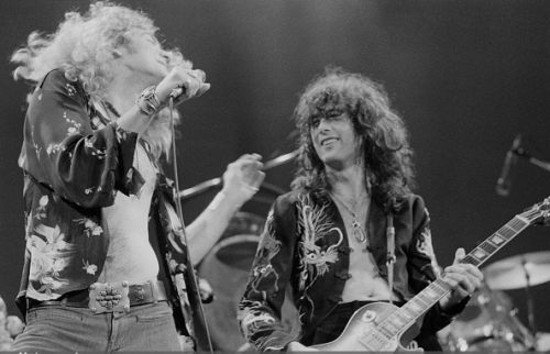 jefferson-mad-hippie:Led Zeppelin At Earl’s Court, 1975...