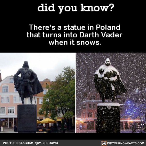 theres-a-statue-in-poland-that-turns-into-darth