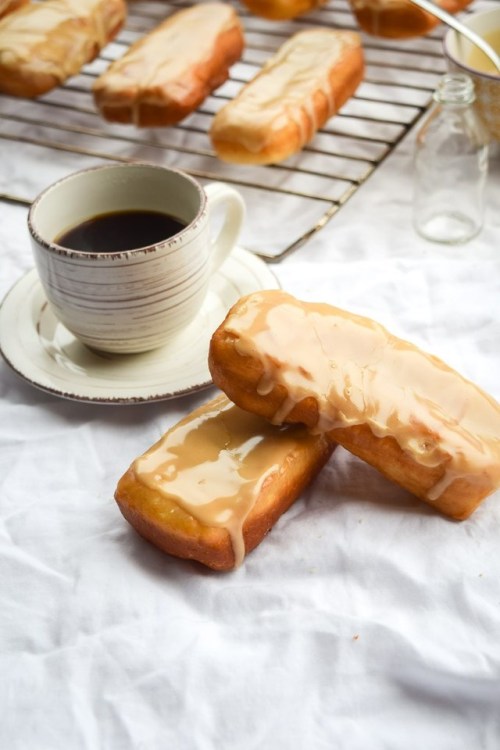 fullcravings:Homemade Maple Bar Doughnuts