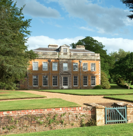 Classical Britain - Farnborough Hall - Oxfordshire Built between 1745...