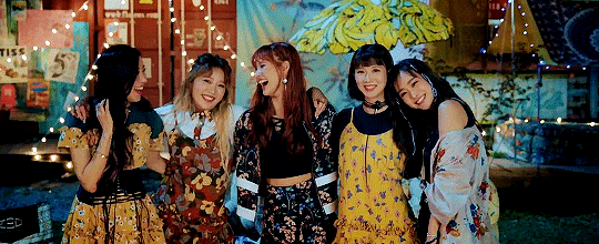 tumblr_oyfulzFb1H1w6ly9lo2_540.gif