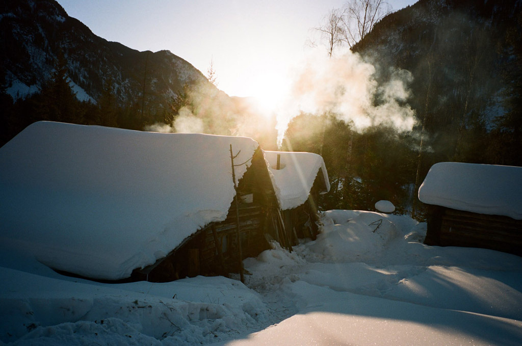 Family Cabin Porn - Cabin Porn â€“ The Lykov Family izbas in the Sayan Mountains,...