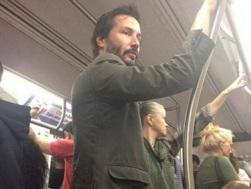 This mad riding the subway is Keanu Reeves. For every movie he ever made, he donated most of his earnings to charities and hospitals. He doesn’t own a mansion and lives an ordinary life. Every day he rides the NYC subway to work.