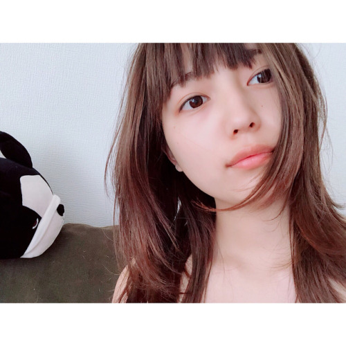 carudamon119:haruna_kawaguchi_official川口春奈