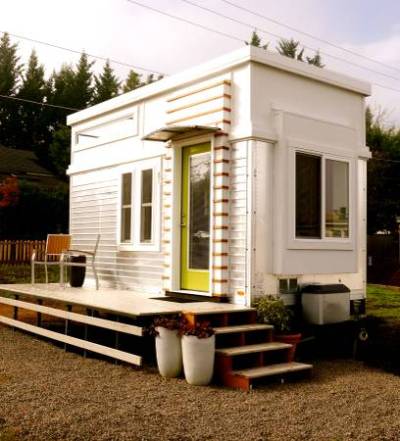 tinyhousedarling:Tiny Modern House ($36,500)<br />