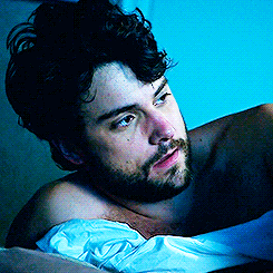 tumblr_oggkjy9EDR1r5egopo2_250.gif