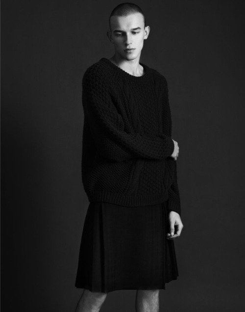 james perry adam kaszewski burberry comme des garçons the fashionisto