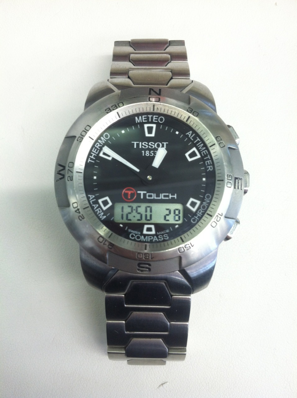 tissot 1853 t touch