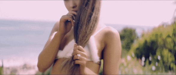 Alluring Ariana Grande pop singer fitspo beautiful babe photo