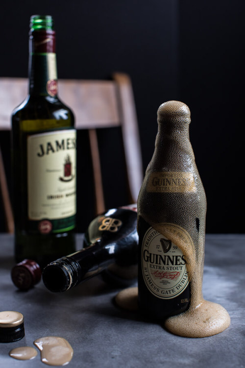 camoandcameras:sweetoothgirl:Drunken, Sunken Irish Coffee...