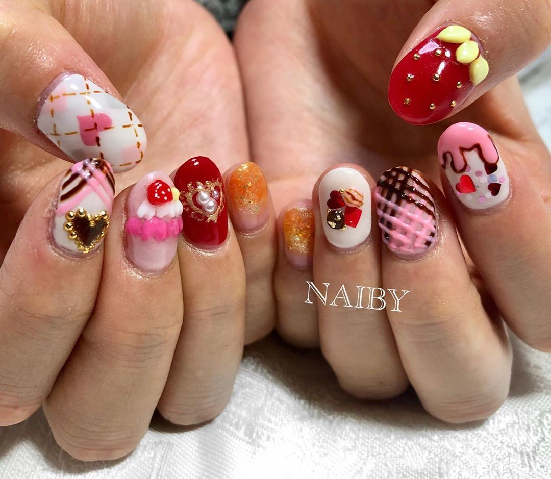 Naiby Nail 昨日耐えきれず紗々を求めてスーパーに行ったらなかった