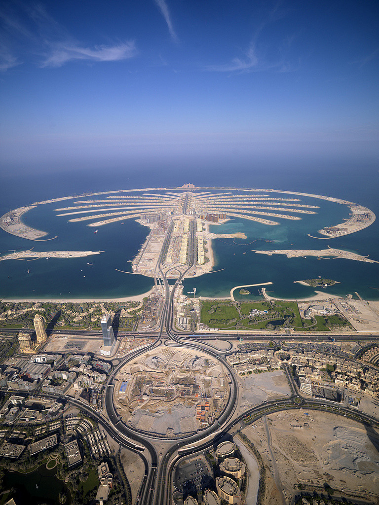 Amazing Places - The Palm - Jumeirah - Dubai - United Arab Emirates...