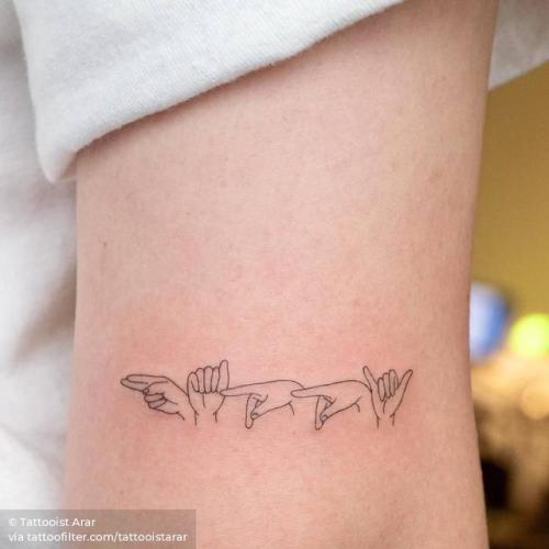 By Tattooist Arar, done in Seoul. http://ttoo.co/p/233603 tattooistarar;small;anatomy;sign language;line art;languages;tricep;tiny;ifttt;little;hand;fine line