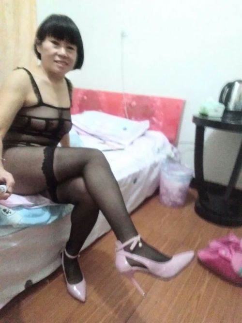 gao2275:maverickchina:Shanghai. Yes she’s not the most...