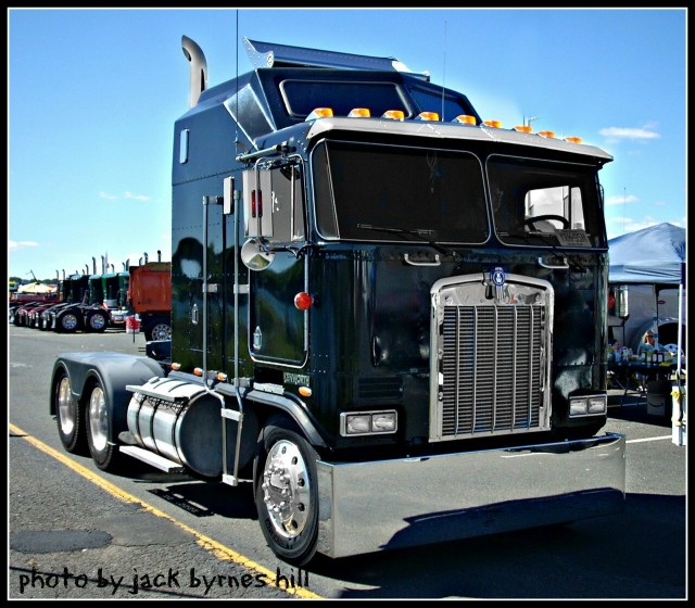 Semitrckn — Coe Kenworth custom K100 aerodyne