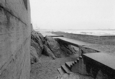 somme:Alvaro Siza, Leça Swimming Pool