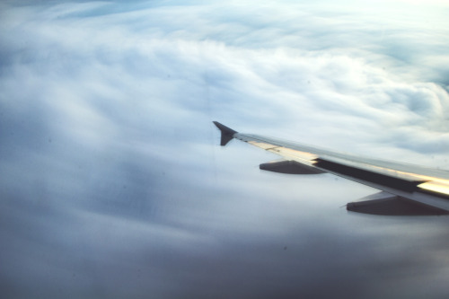 on flight UA633 en route to syracuse, ny on march 15, 2014.